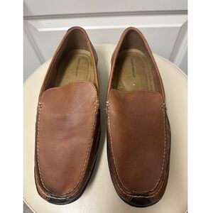 MEN’S DRIVING LOAFERS NWOT